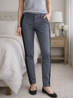 Banana Republic Sloan Pants – Gray w/ Black Side Panels (Size 0)